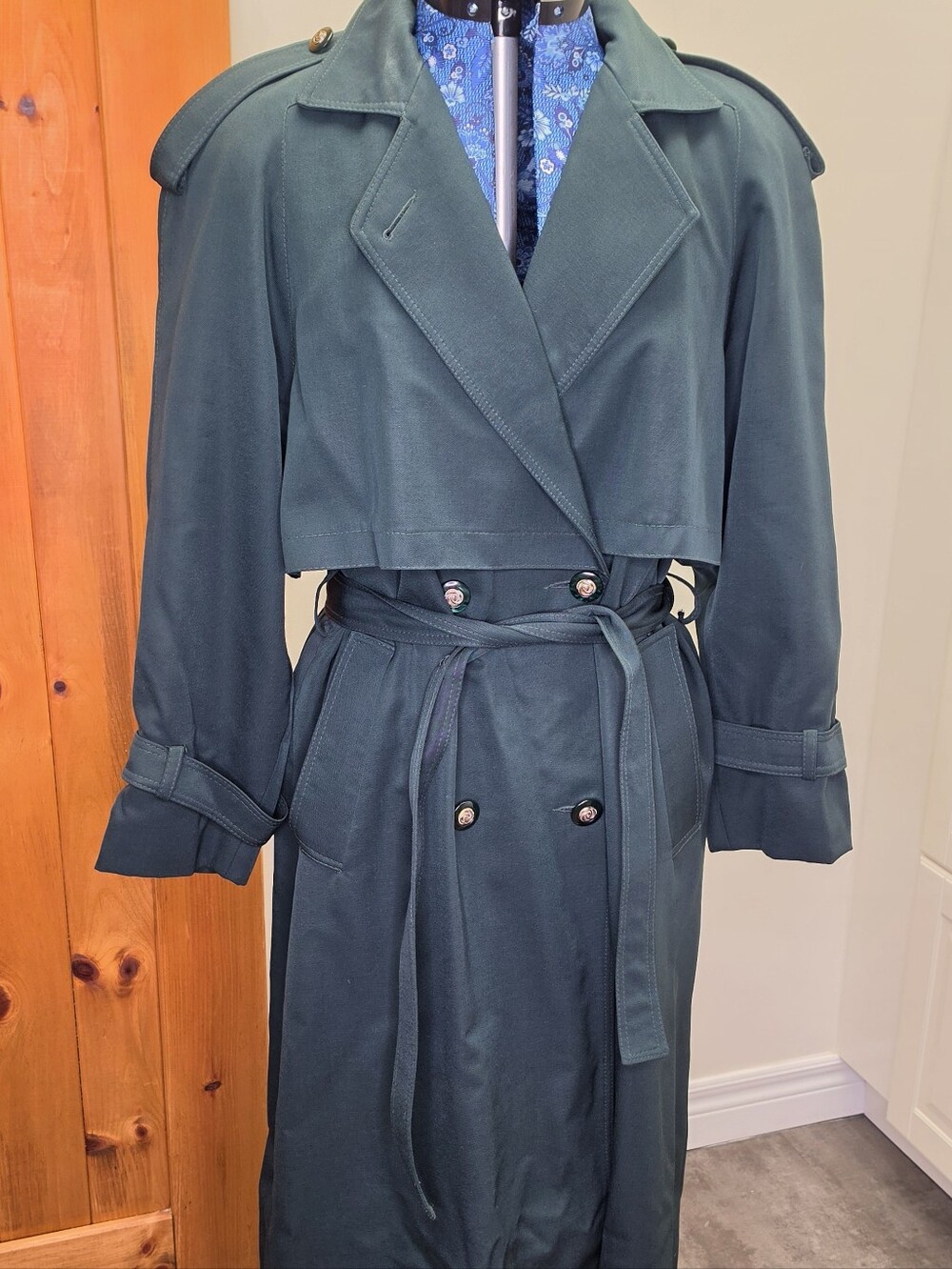 Vintage Anna Collection Coats - Deep Green Virgin Wool Women's Trench Coat